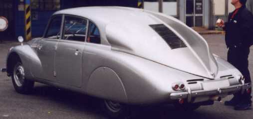 Tatra 87